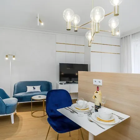 Studio Krysiewicza By Renters بوزنان
